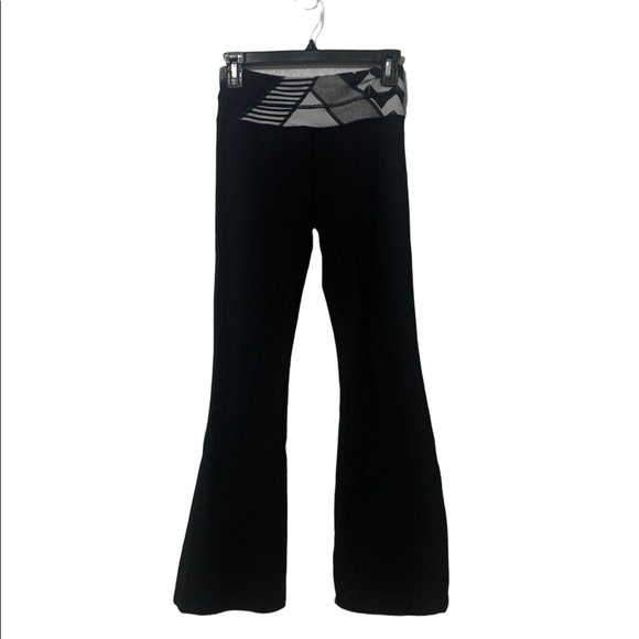 lululemon athletica Pants - Pre-Owned Lululemon Athletica Women's Size 4 Active Pants SKU: 4GO11
